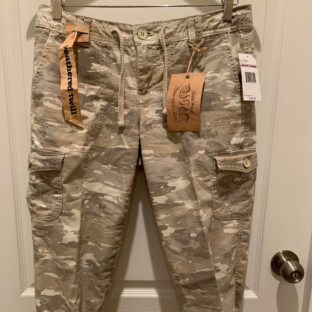 NINE WEST vintage america camo cargo crop pants